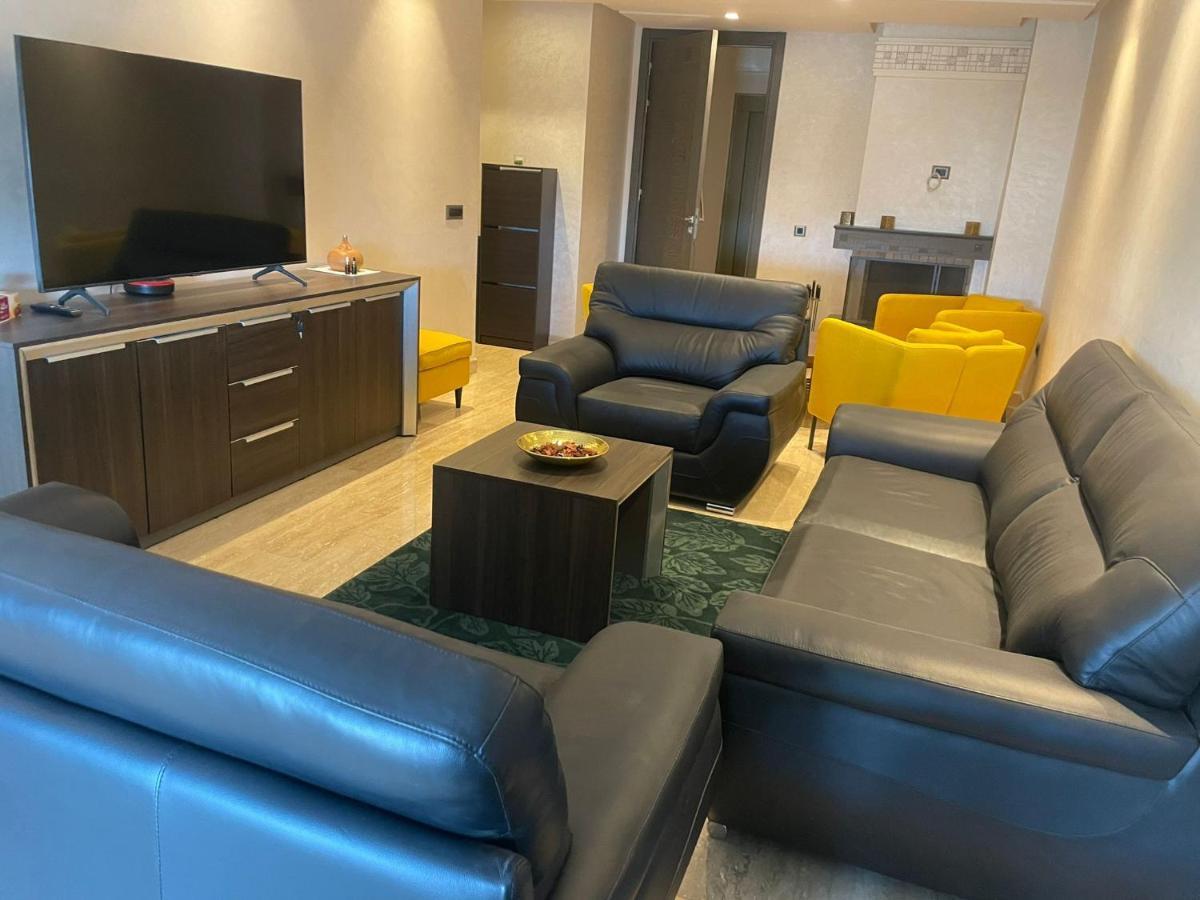 Appartement Haut Standing Proche Gare Casa Voyageur Casablanca Exteriér fotografie